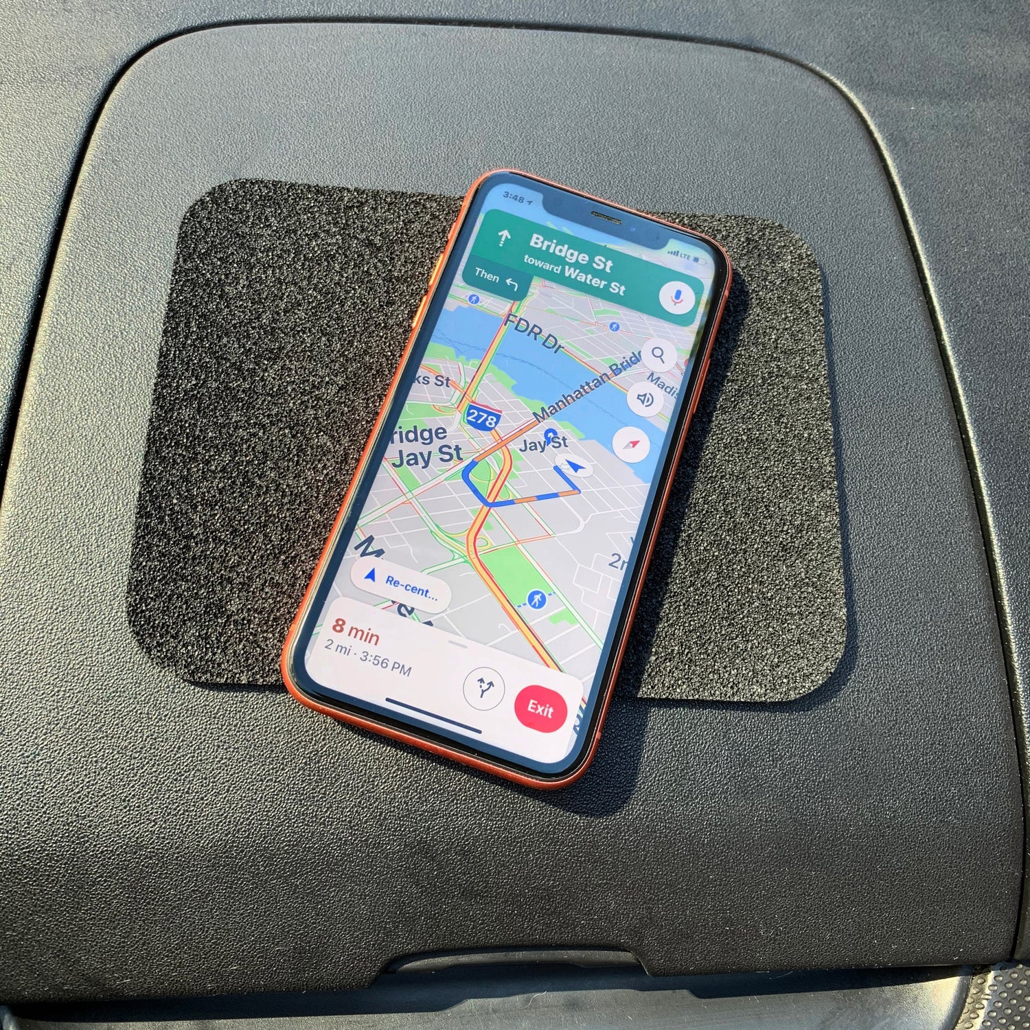 Kikkerland Dashboard Mat