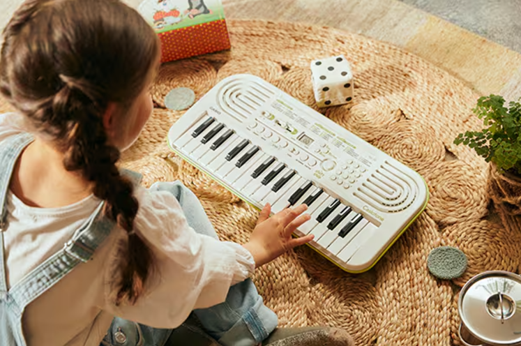 Casiotone SA-50 Mini Keyboard 32 Keys - White