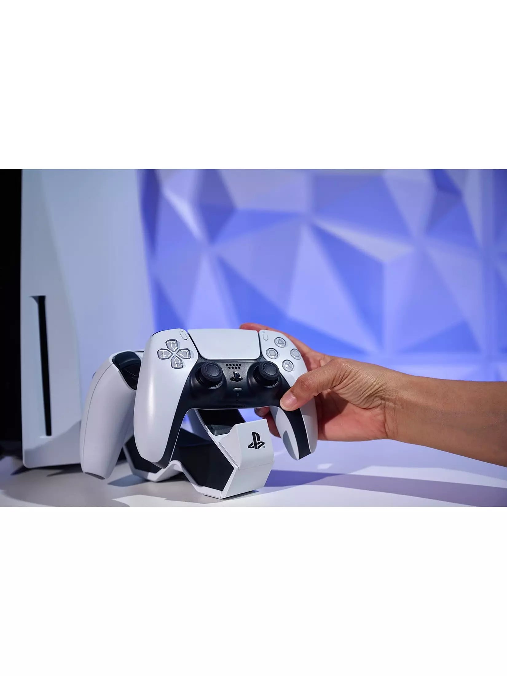 Officially Licensed Twin Charging Station for DualSense Wireless Controllers (UK)