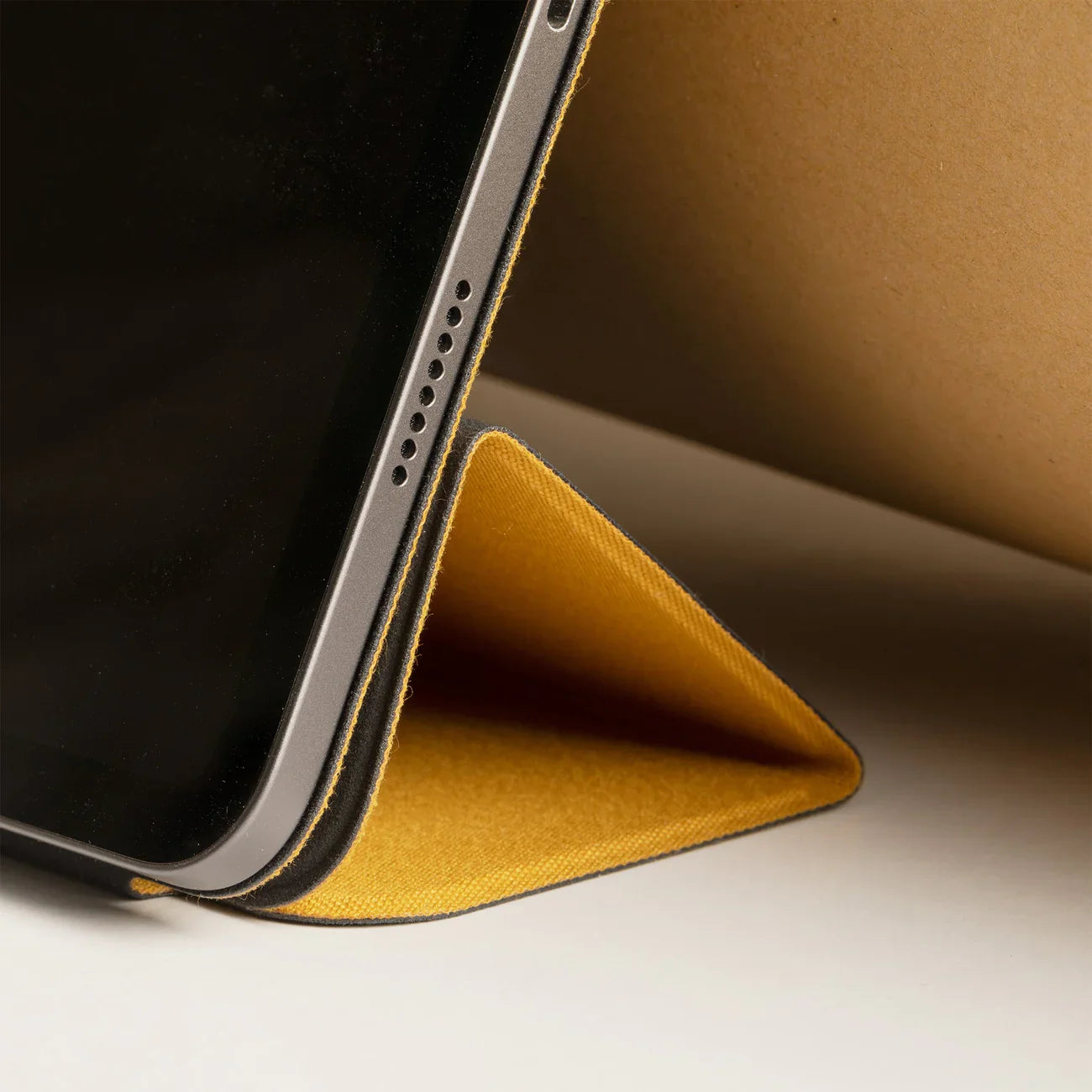 Native Union Folio For Ipad Air 13 M2 2024 Ipad Pro 12.9 Gen 6 3 Kraft