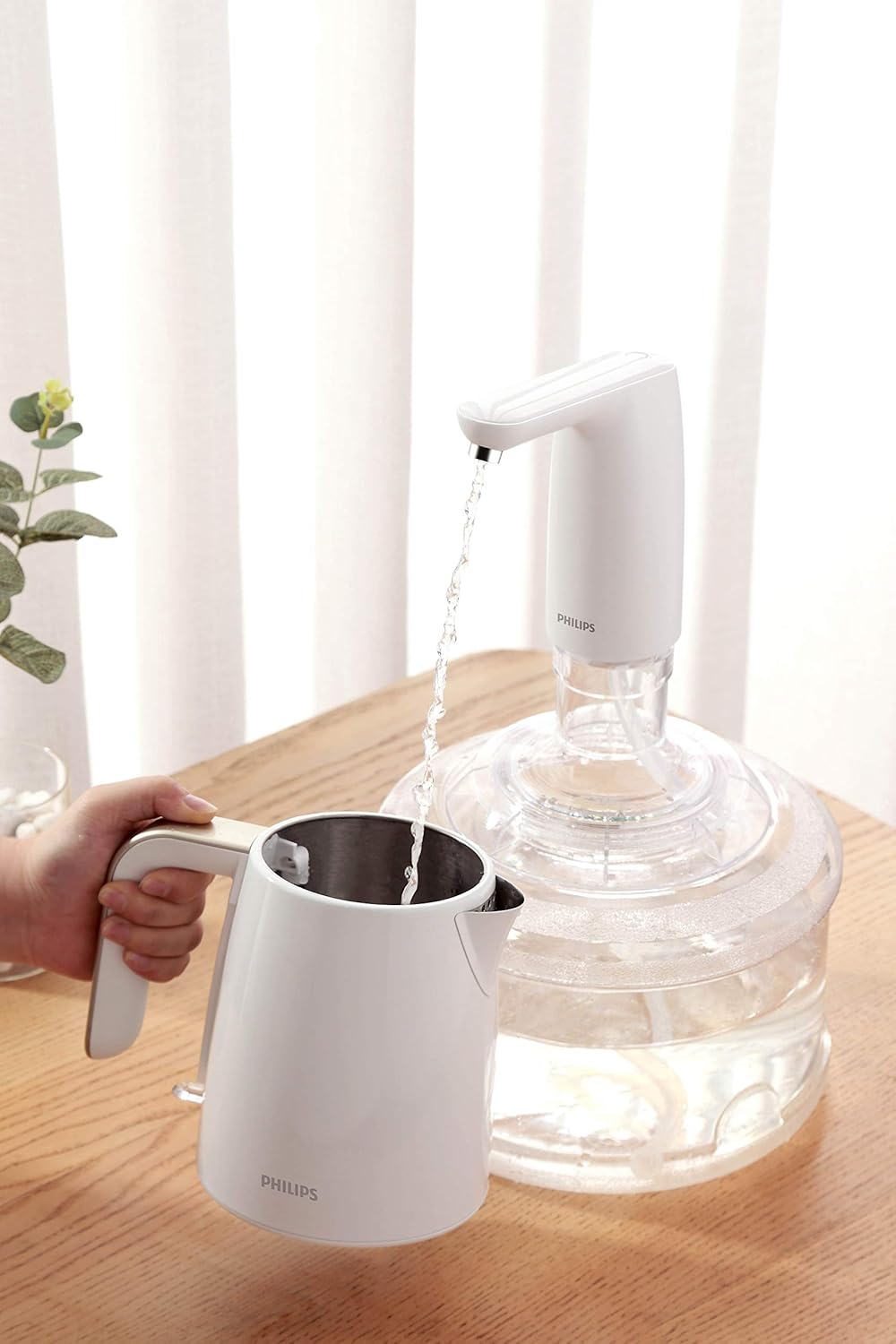 Rechargable WATER PUMP White AWP1721