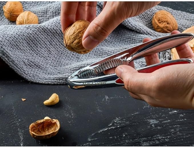 Betty Crocker Stainless Steel Walnut Cracker