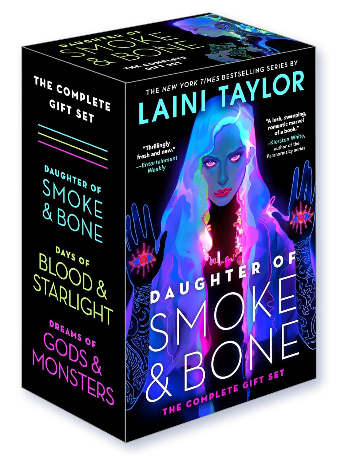 Daughter Of Smoke & Bone: The Complete Gift Set