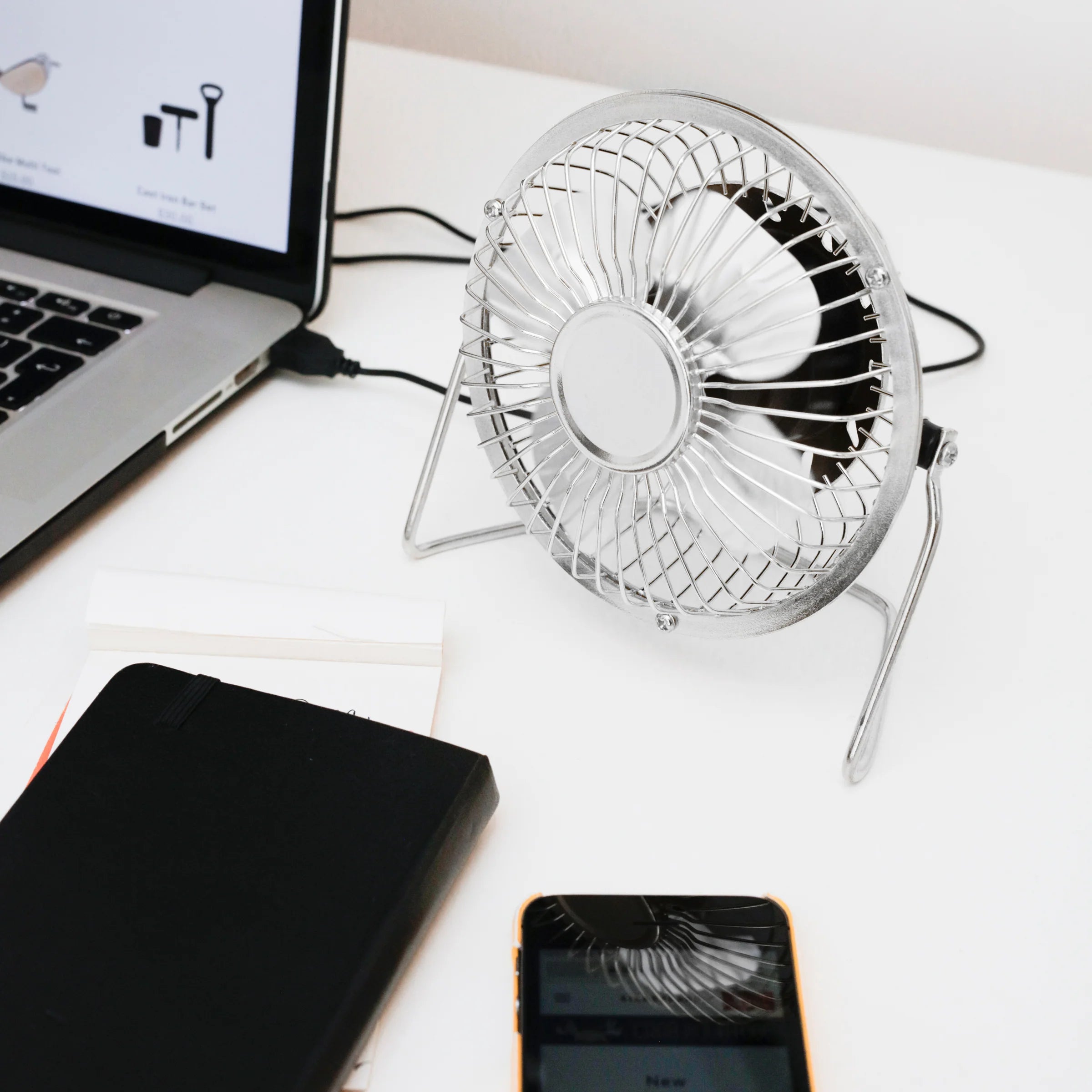 Kikkerland Usb Metal Desk Fan - Black