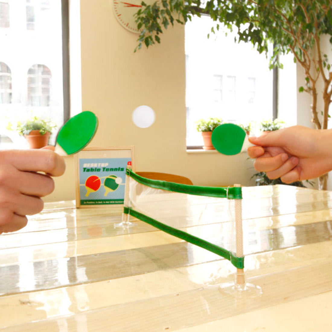 Kikkerland Desktop Table Tennis