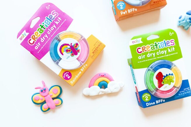 Ooly Creatibles D.I.Y. Air Dry Clay Kit: Rainbow Bffs Set Of 4
