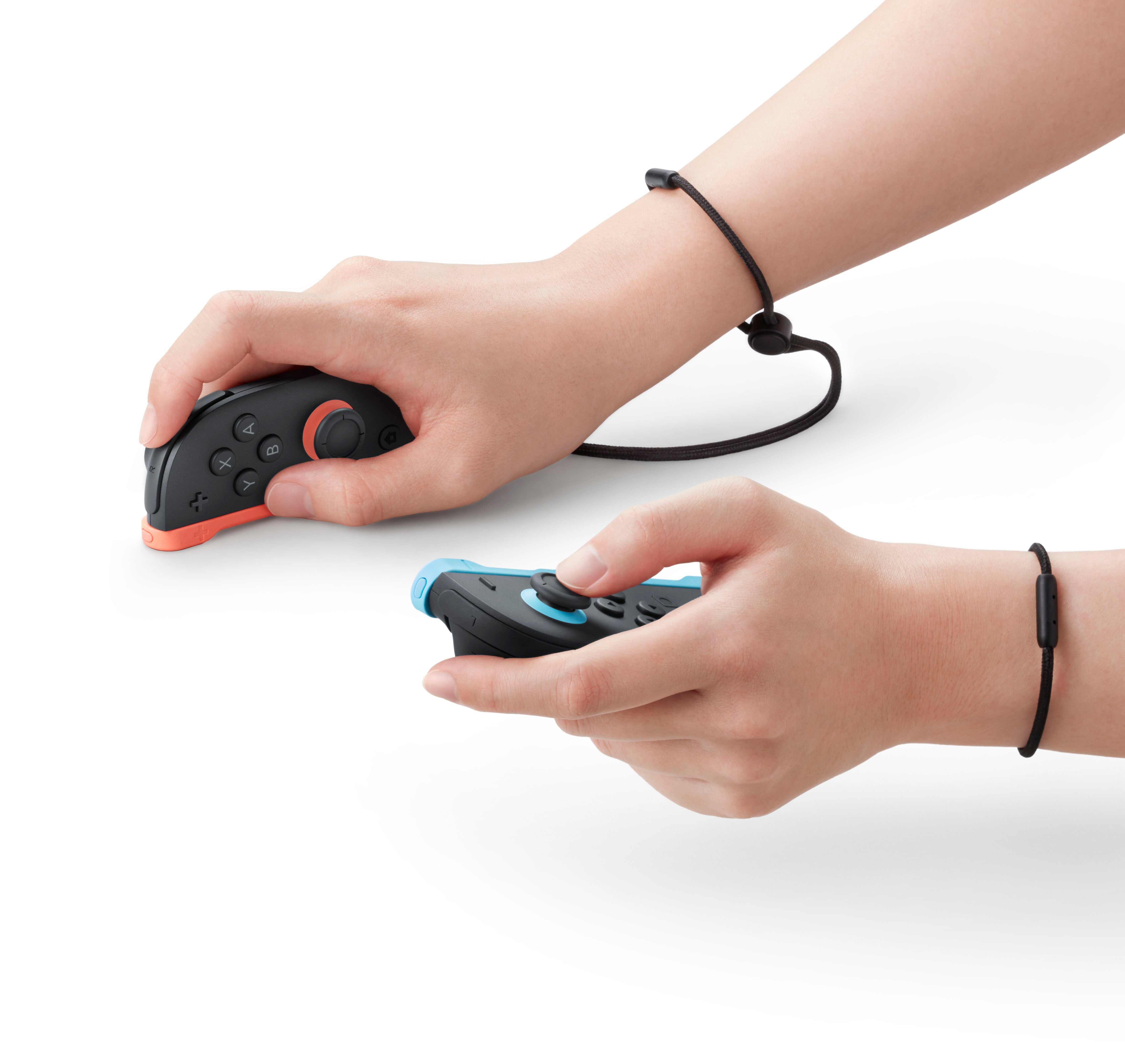 NINTENDO SWITCH 2 LB/LR MARIO KART WORLD BUNDLE