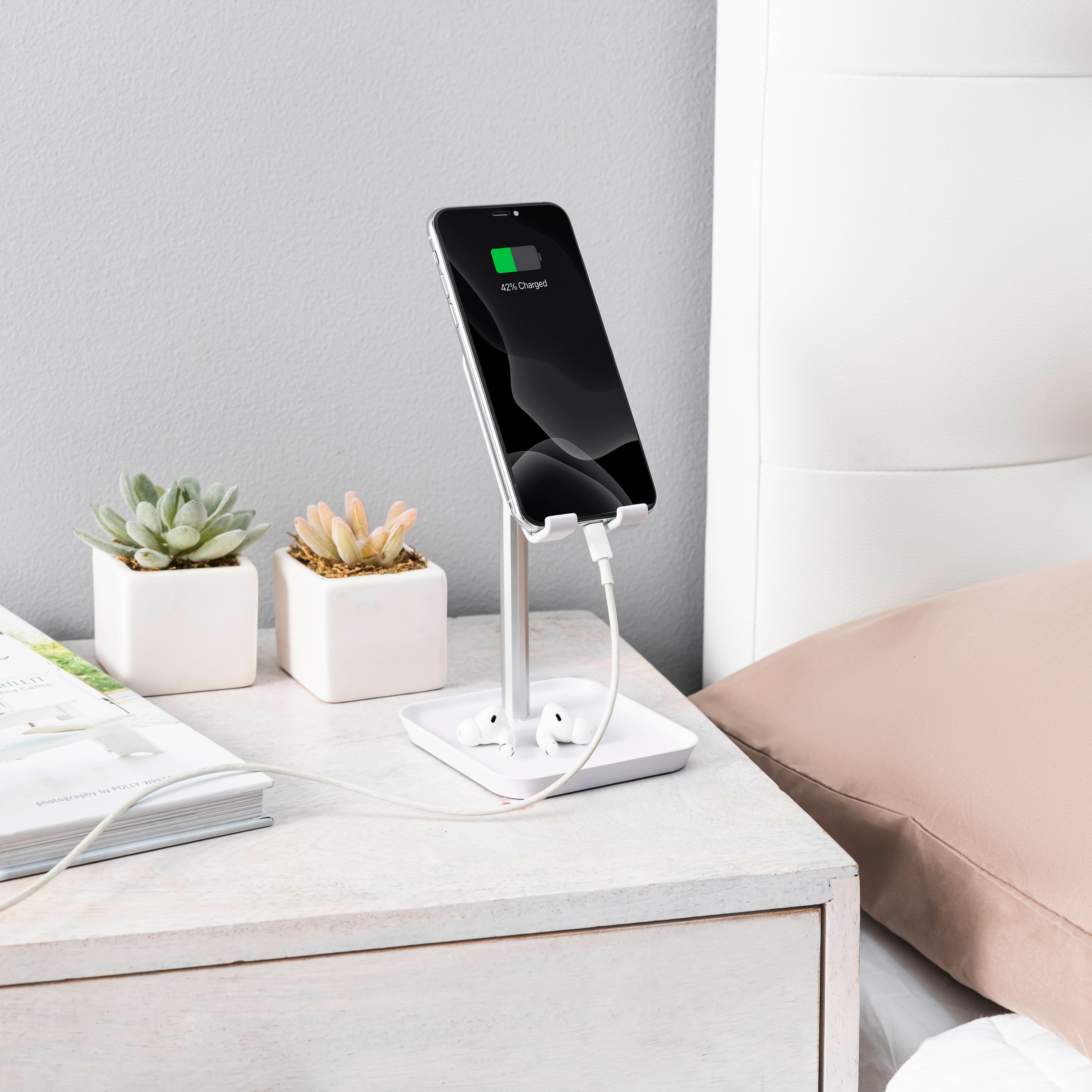 Kikkerland Adjustable Phone Stand White