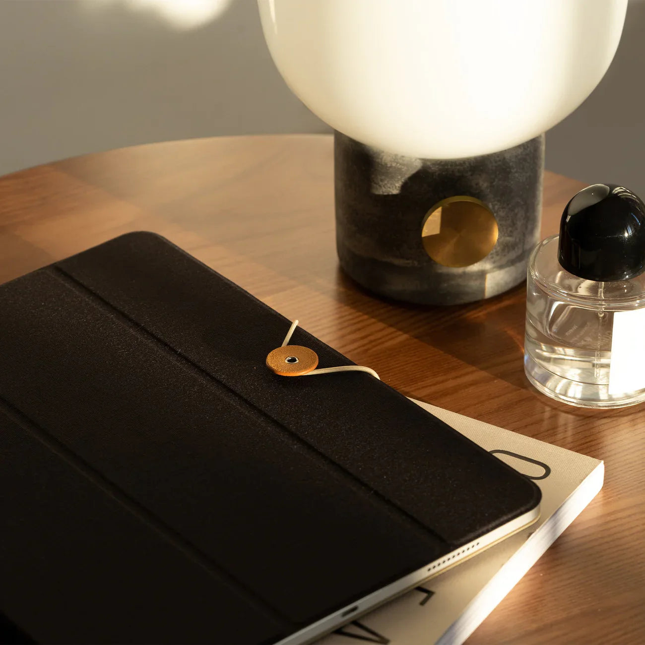 Native Union Folio For Ipad Air 13 M2 2024 Ipad Pro 12.9 Gen 6 3 Black
