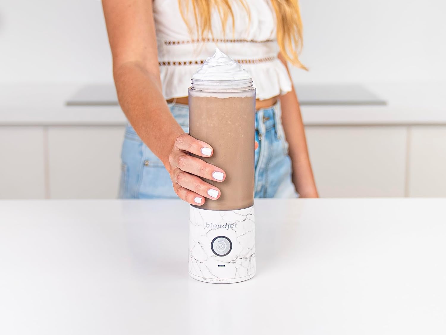 BLENDJET - V2 -  PORTABLE BLENDER - PRINT - WHITE MARBLE