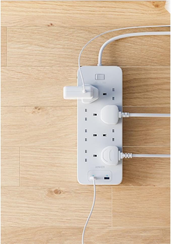 أنكر 342 شريط طاقة USB