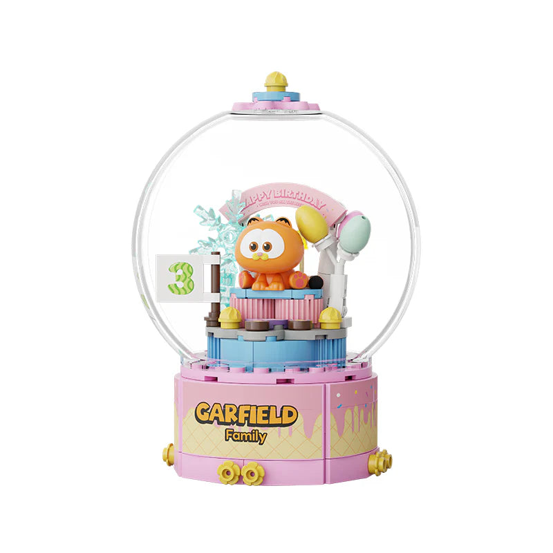 Crystal Ball - Birthday Cake