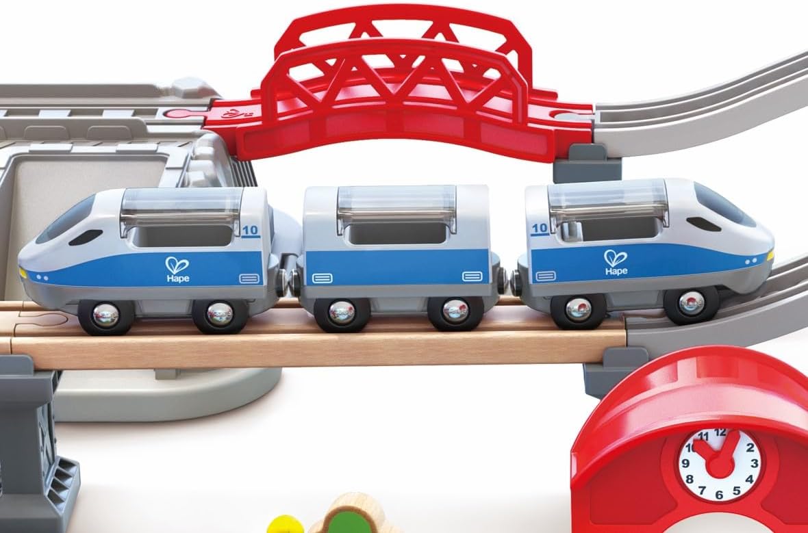 Hape - City Train Bucket Set