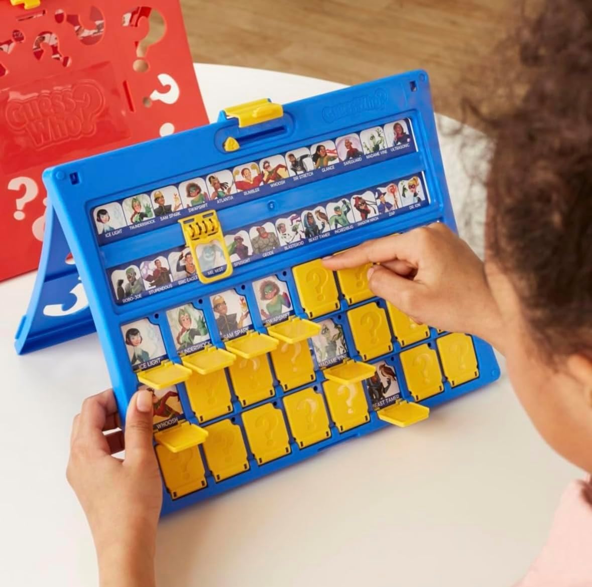 HASBRO GUESS WHO GUESSING GAMES