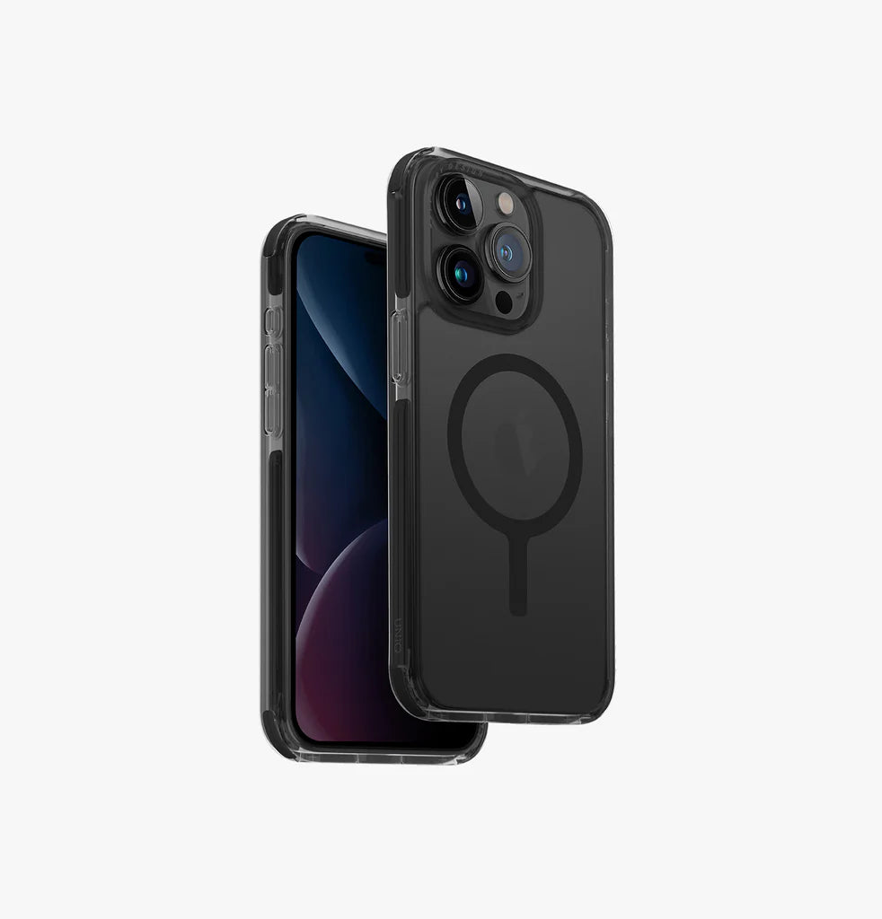UNIQ HYBRID IPHONE PRO 2023 6.7 MAGCLICK CHARGING COMBAT AF - CARBON BLACK
