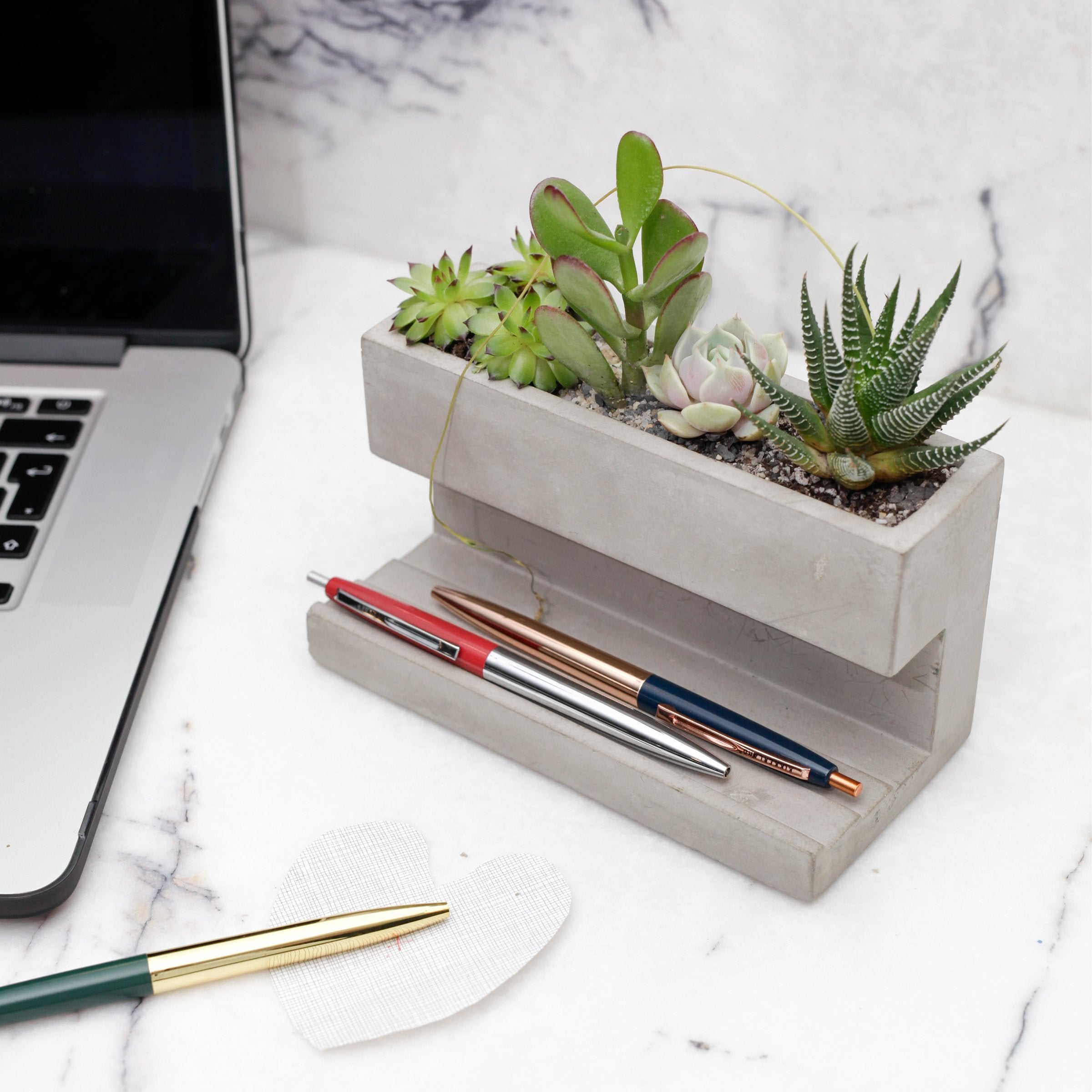 Kikkerland Concrete Desktop Planter Large