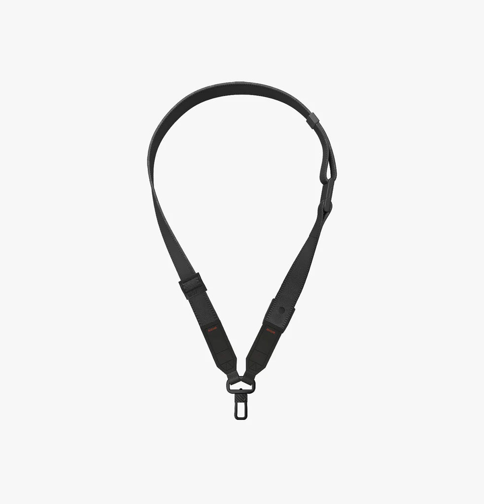 UNIQ VISTA 2-IN-1 LANYARD AND HAND STRAP - MIDNIGHT BLACK (MIDNIGHT BLACK)