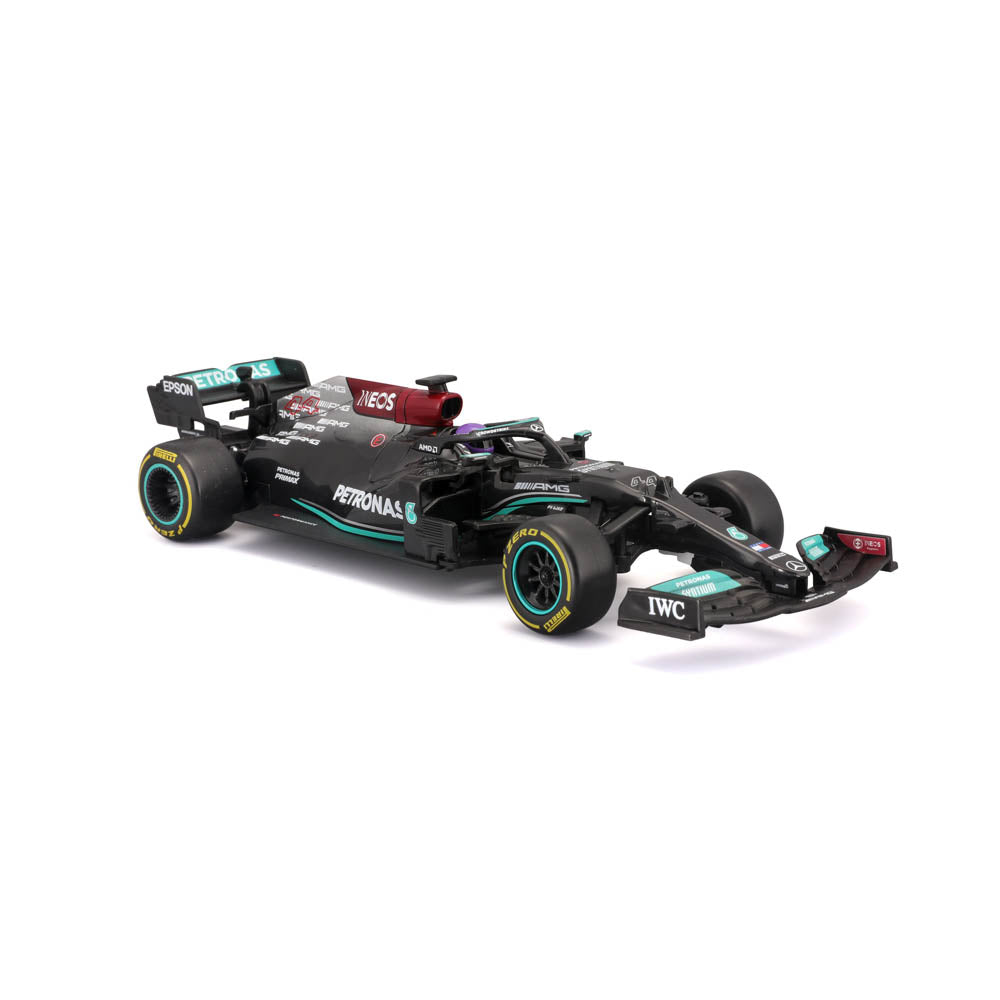 Maisto 1/24 Premium F1 - 2021 Amg F1 W12 E-Performance